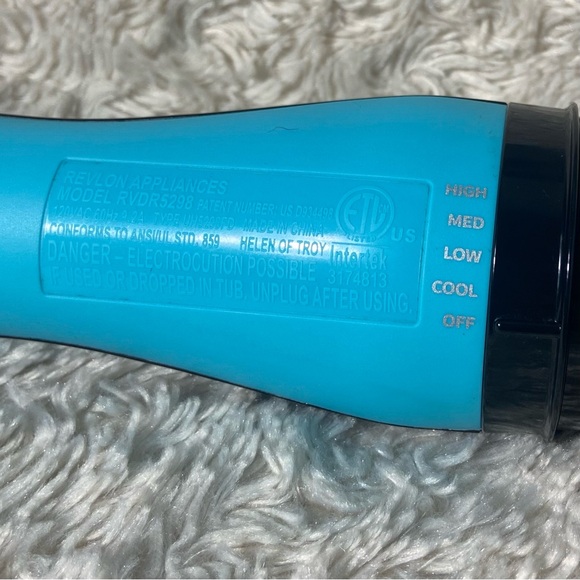 Revlon One-Step Volumizer Original Hair Dryer Hot Air Brush Styler Baby Blue - Picture 6 of 7